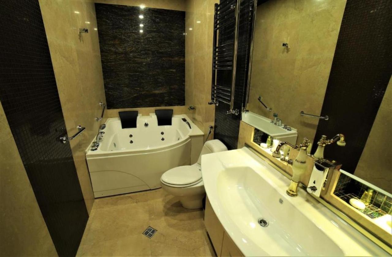 Agava Tbilisi Hotell Eksteriør bilde