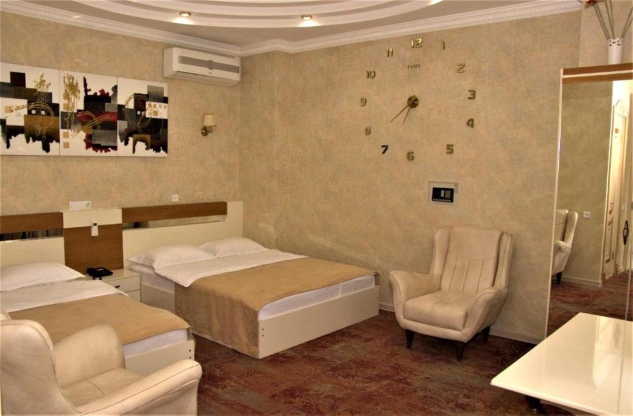 Agava Tbilisi Hotell Eksteriør bilde